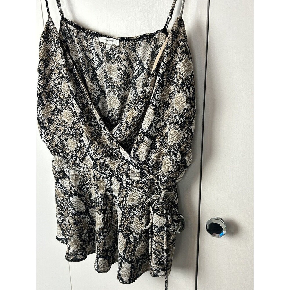 Maurices Brown Animal Snakeskin Sleeveless Surplice Wrap Front Womens Top Sz XXL - Picture 5 of 9